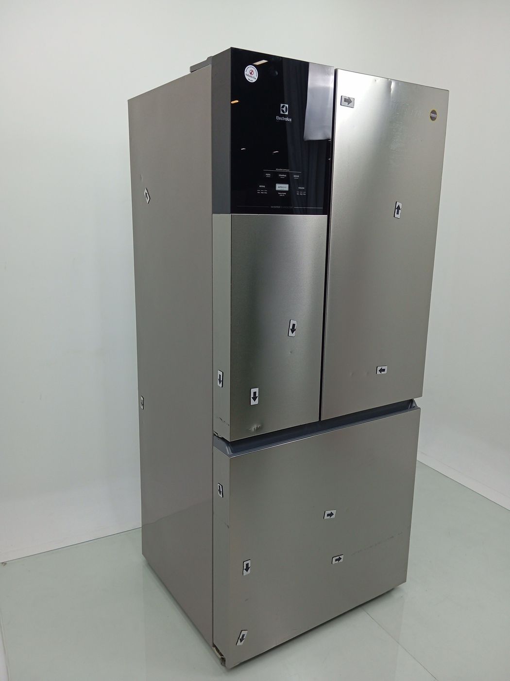 REFRIGERADOR ELECTROLUX IM8S - Refrigerador E