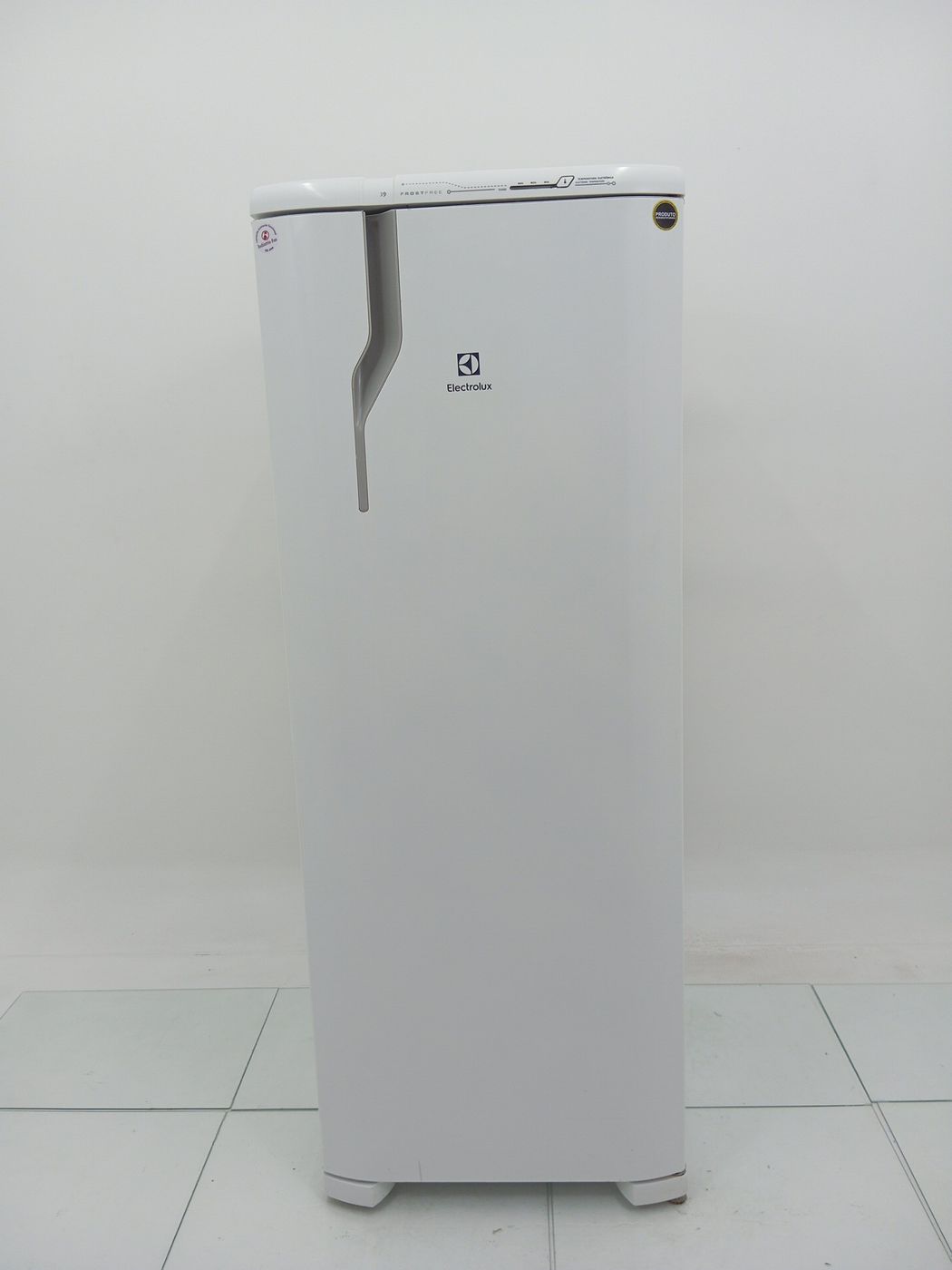 REFRIGERADOR ELECTROLUX RFE39 322l - BRANCO