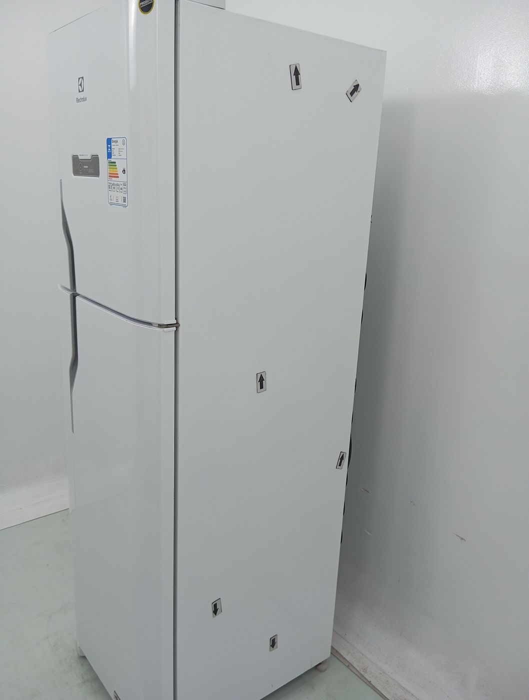GELADEIRA ELECTROLUX DFN44 FROST FREE 400L DU