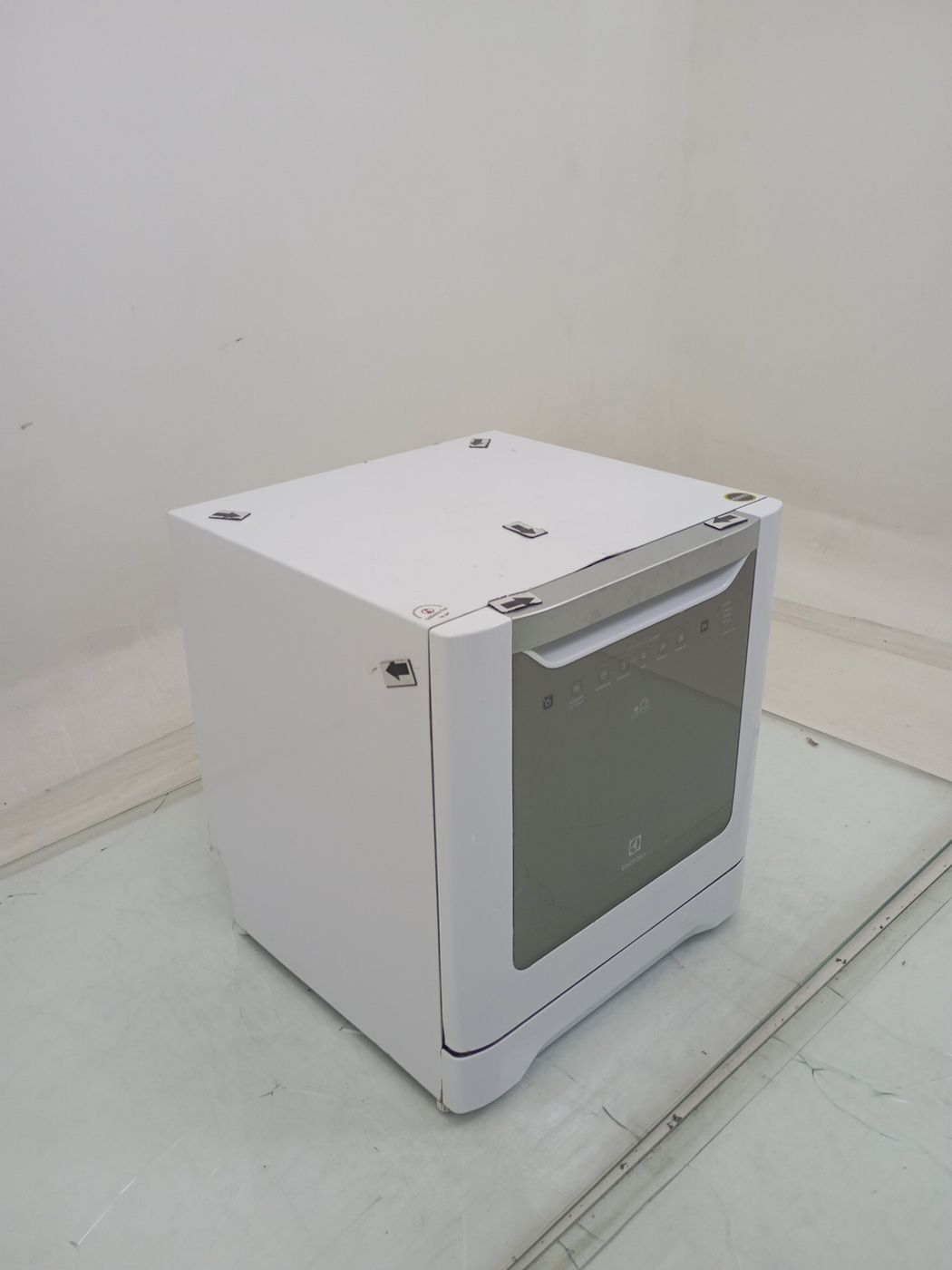 LAVA LOUCAS ELECTROLUX LV08B - Lava Louça Ele