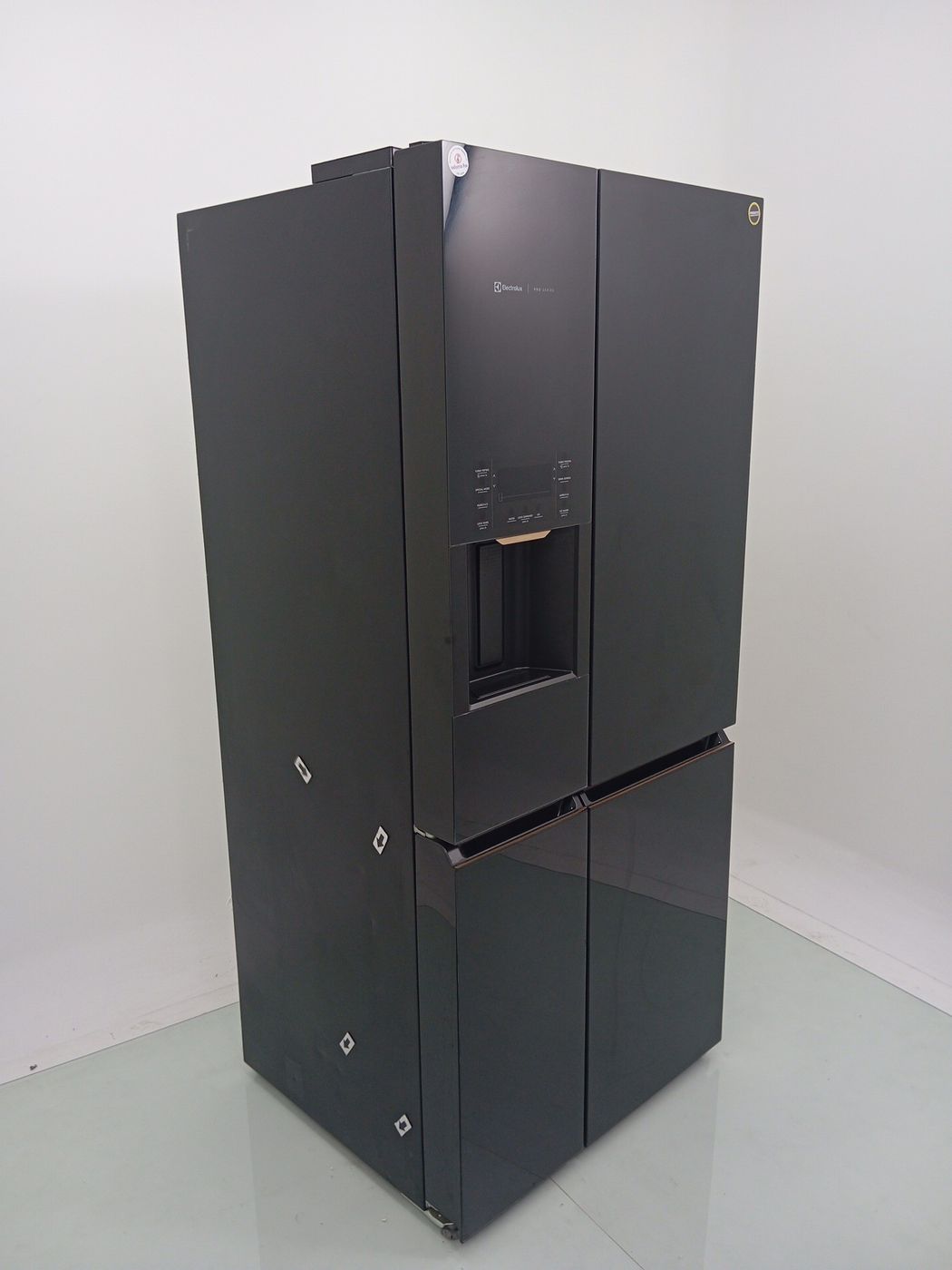 REFRIGERADOR ELECTROLUX IQ8IB FROST FREE INVE