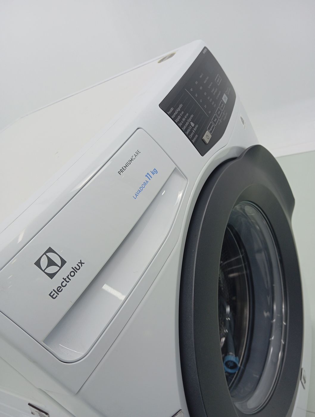 LAVADORA ELECTROLUX LFE11 - Lavadora Electrol