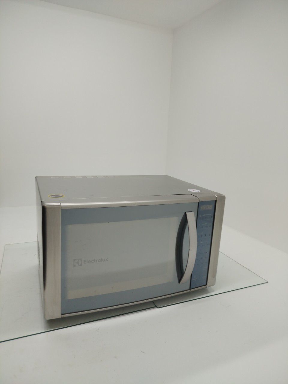 MICRO-ONDAS ELECTROLUX ME41X 31L - INOX