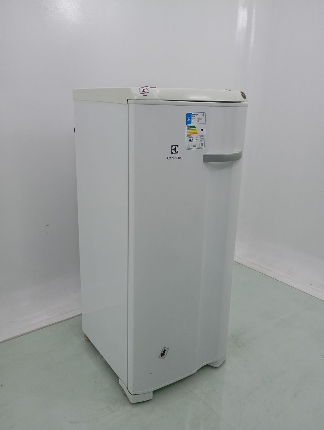 FREEZER ELECTROLUX FE19 VERTICAL CYCLE DEFROS