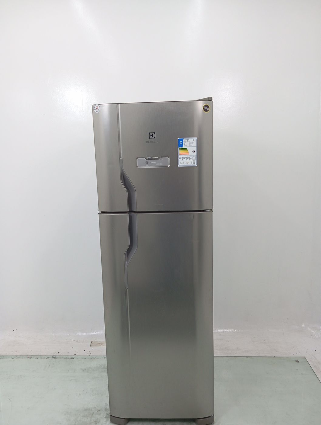 GELADEIRA ELECTROLUX DFX41 FROST FREE 371L DU