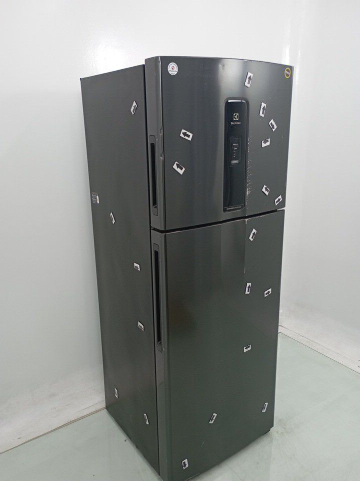 REFRIGERADOR ELECTROLUX IT70B FROST FREE INVE