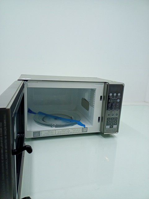 MICRO-ONDAS ELECTROLUX MT30S MICROONDAS 20L -