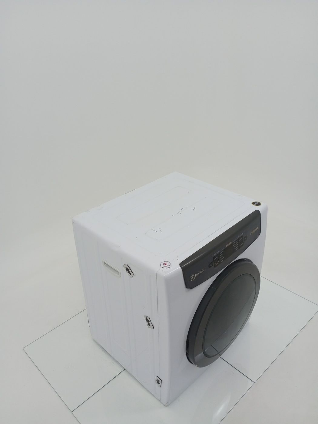 SECADORA ELECTROLUX SVB11 DE PAREDE E PISO 11
