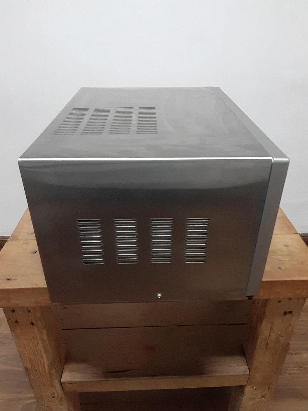 MICRO ONDAS 38L BRASTEMP