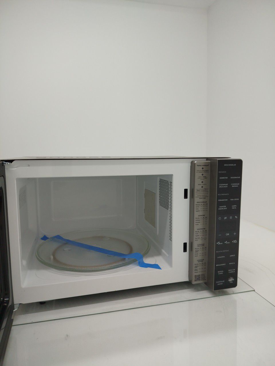 MICRO-ONDAS ELECTROLUX ME36S  36L - PRATA