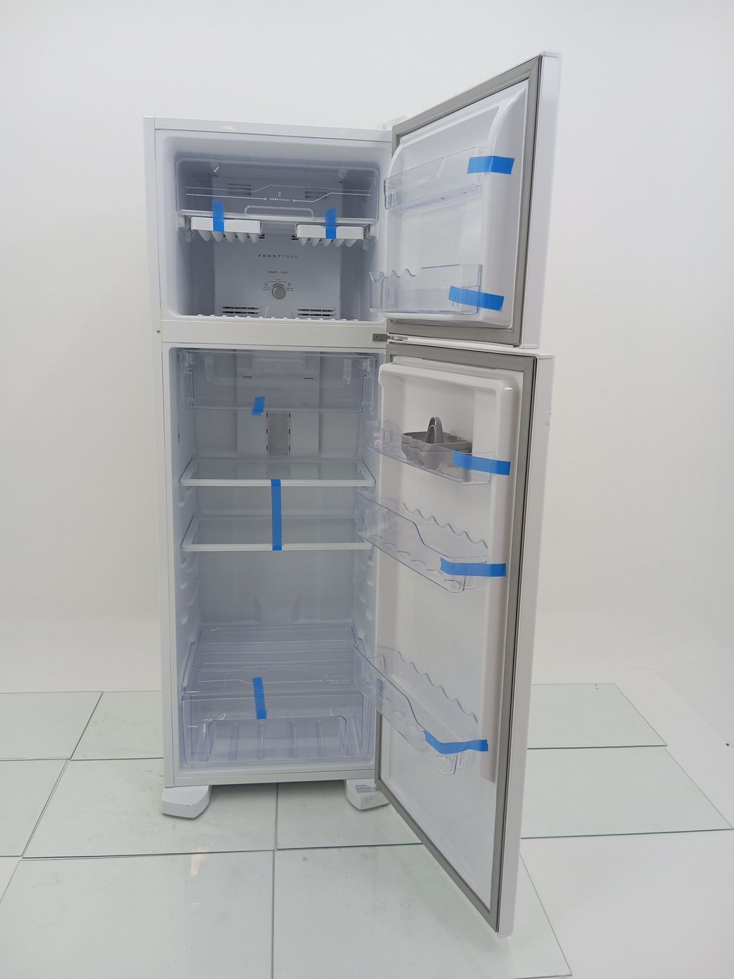 REFRIGERADOR ELECTROLUX TF39-   FROST FREE 31