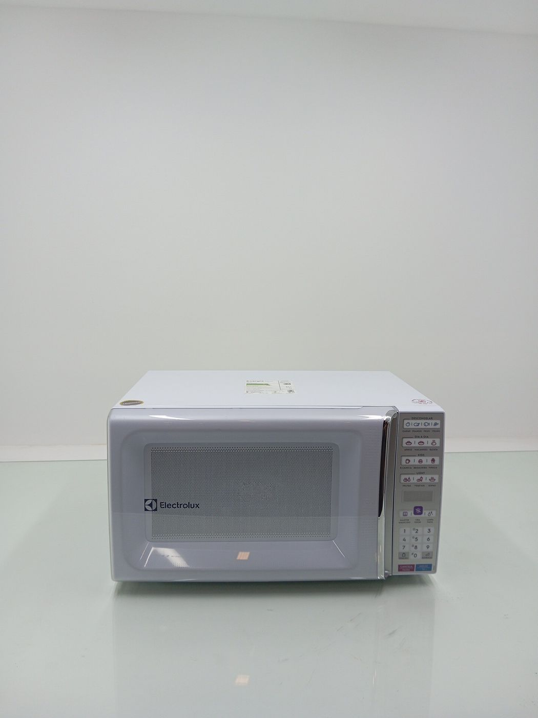 MICRO-ONDAS ELECTROLUX MEO44 34L - BRANCO
