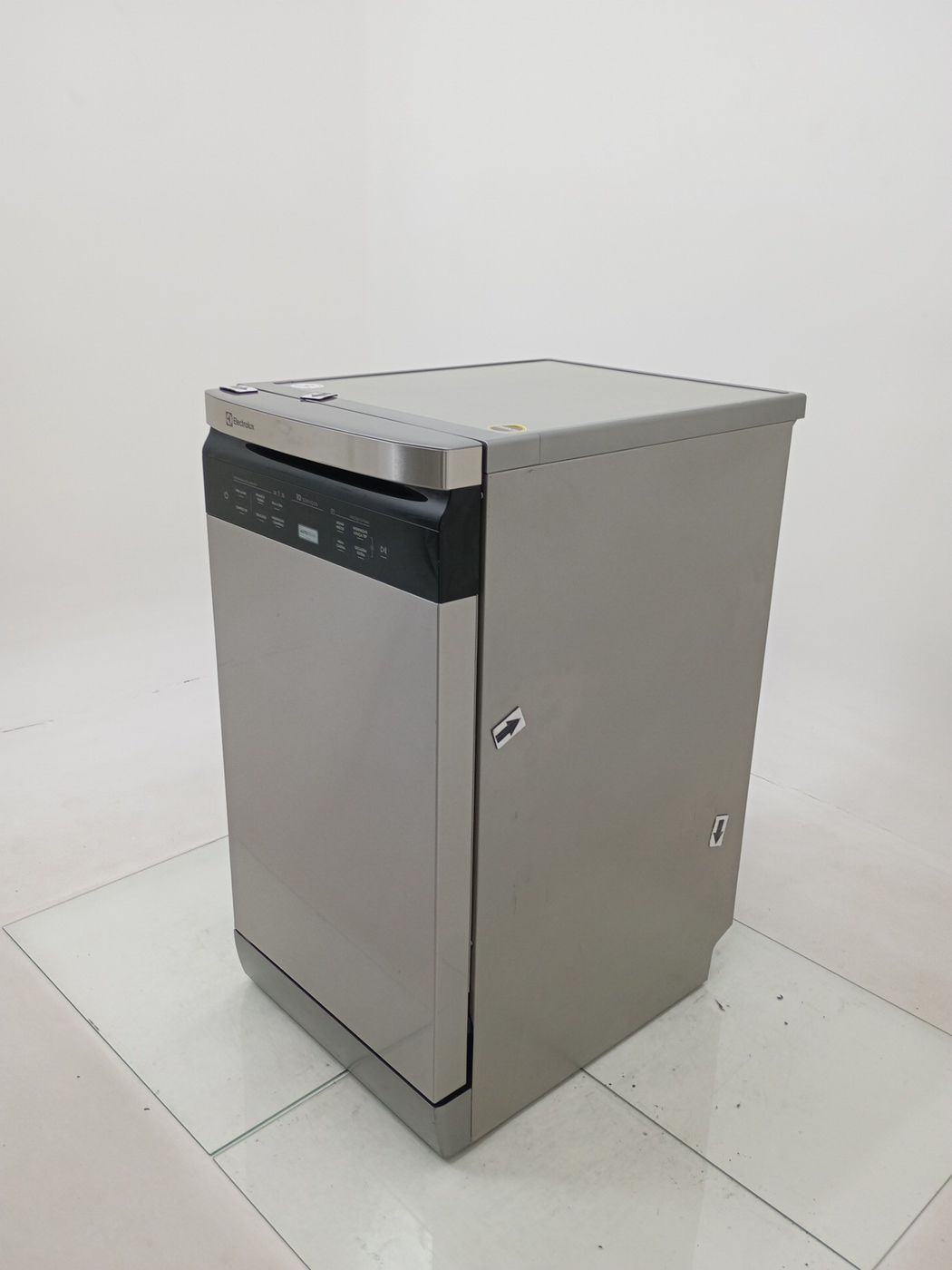 LAVA LOUCAS ELECTROLUX LL10X - Lava Louça Ele