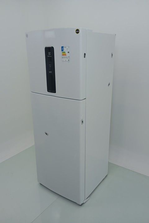 REFRIGERADOR ELECTROLUX IT70 FROST FREE INVER