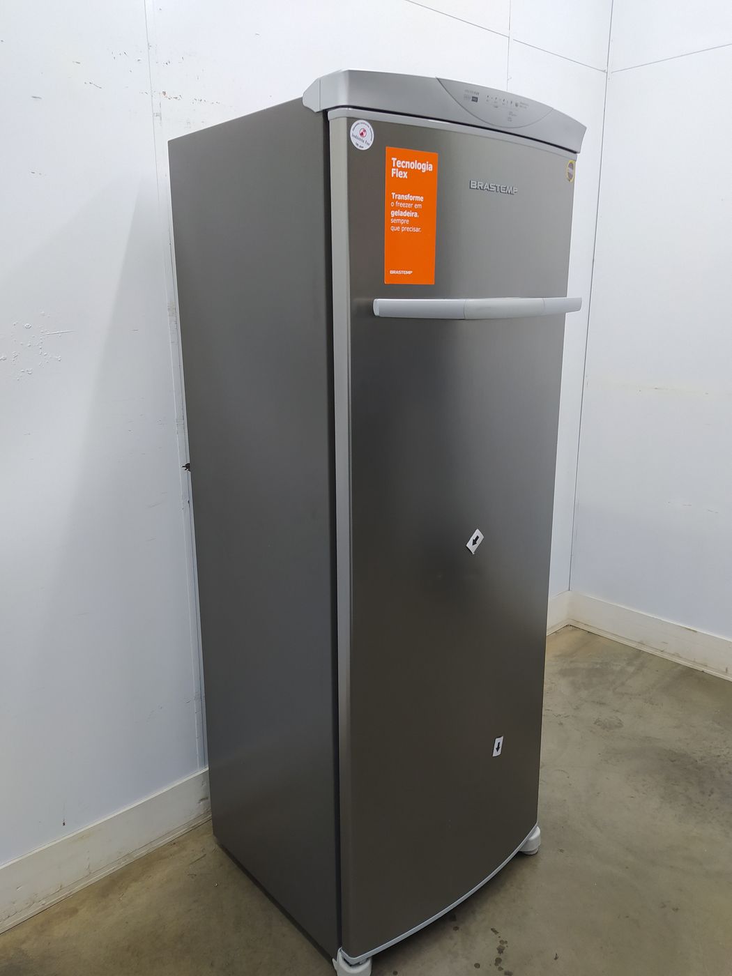 Freezer Brastemp 228l Vertical Flex Frost Free 1 Porta Inox TudoBônus