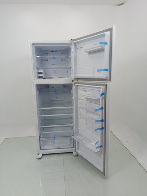 REFRIGERADOR ELECTROLUX IT56 - Refrigerador E