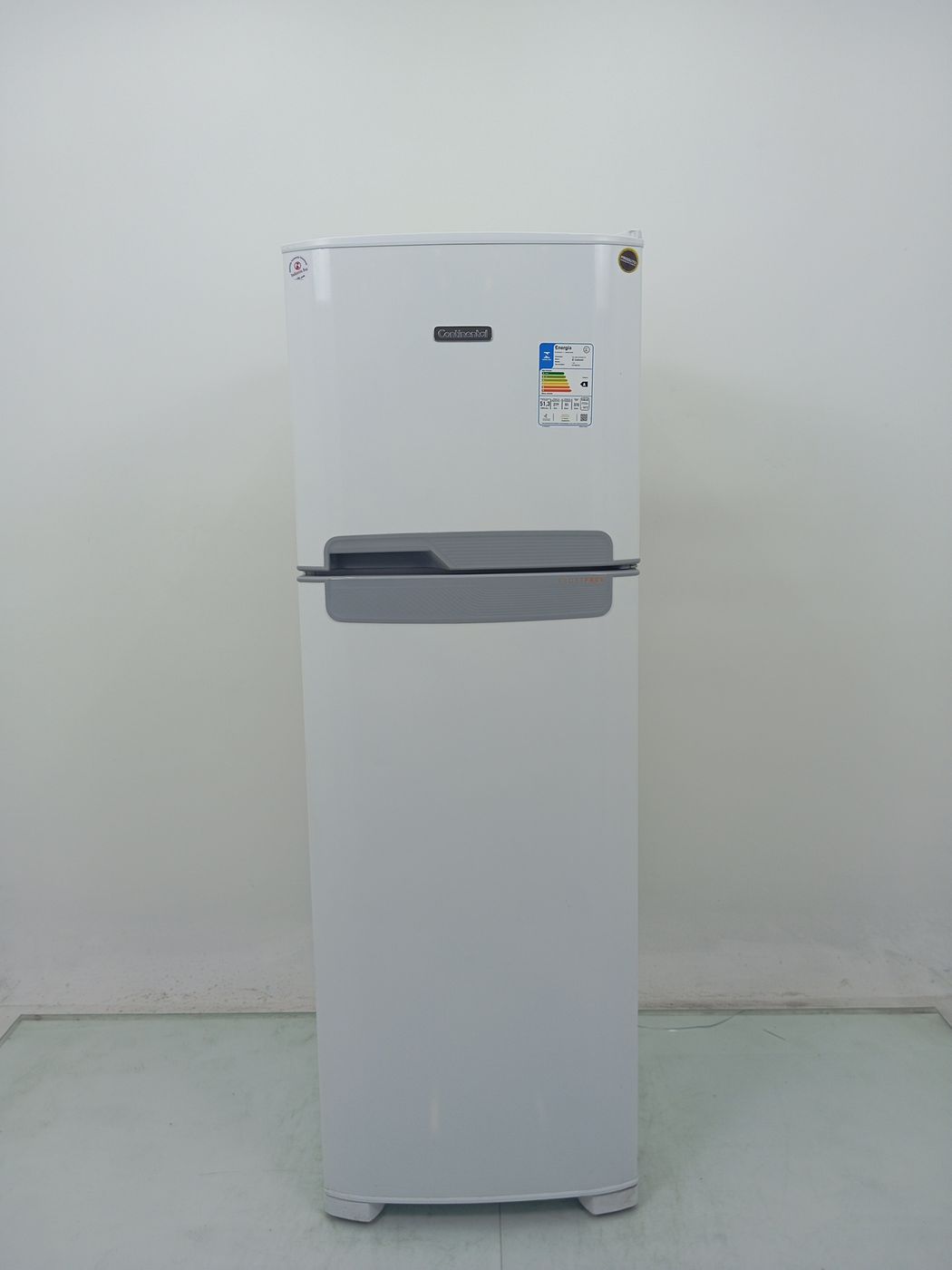 REFRIGERADOR ELECTROLUX TC41 - Refrigerador C