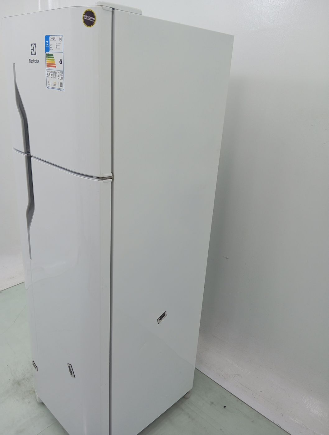 GELADEIRA ELECTROLUX DC35A CYCLE DEFROST 260L