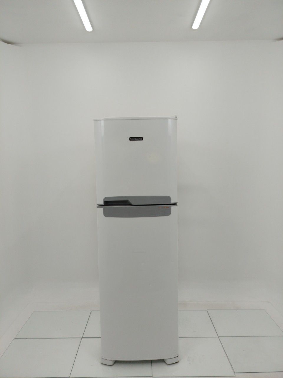 REFRIGERADOR ELECTROLUX TC44 FROS FREE 394L -