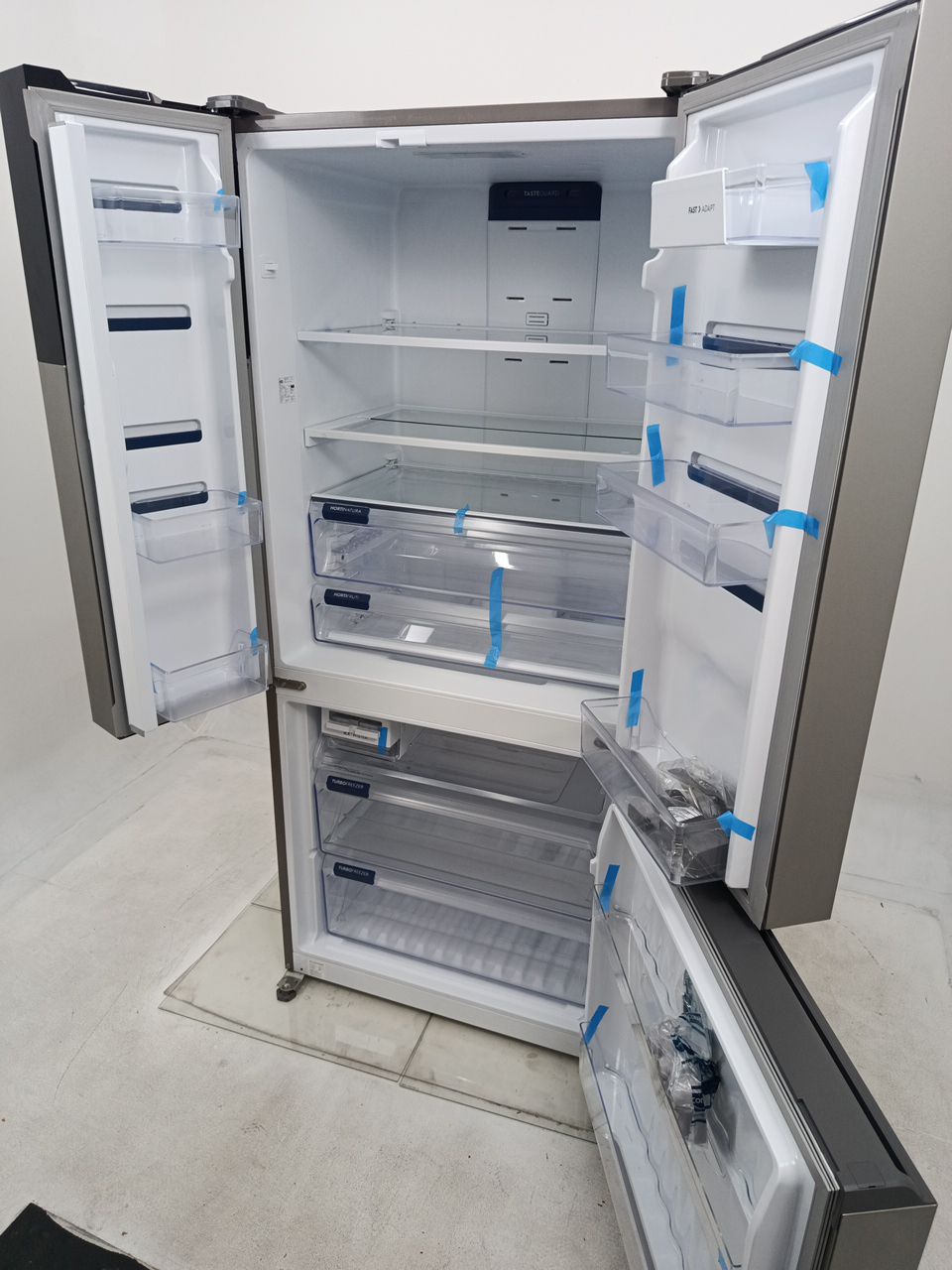 REFRIGERADOR ELECTROLUX IM8S FROST FREE INVER