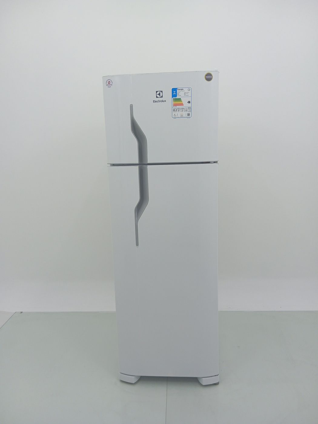 REFRIGERADOR ELECTROLUX DC35A   DUAS PORTAS C