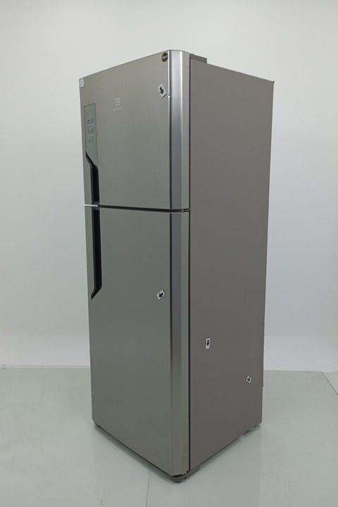 REFRIGERADOR ELECTROLUX IT56S DUAS PORTAS FRO