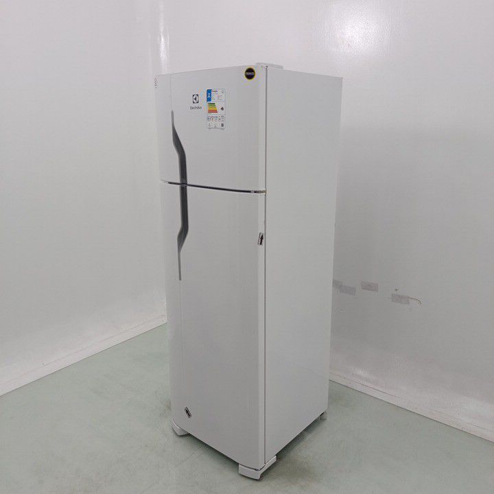 GELADEIRA ELECTROLUX DC35A CYCLE DEFROST 260L