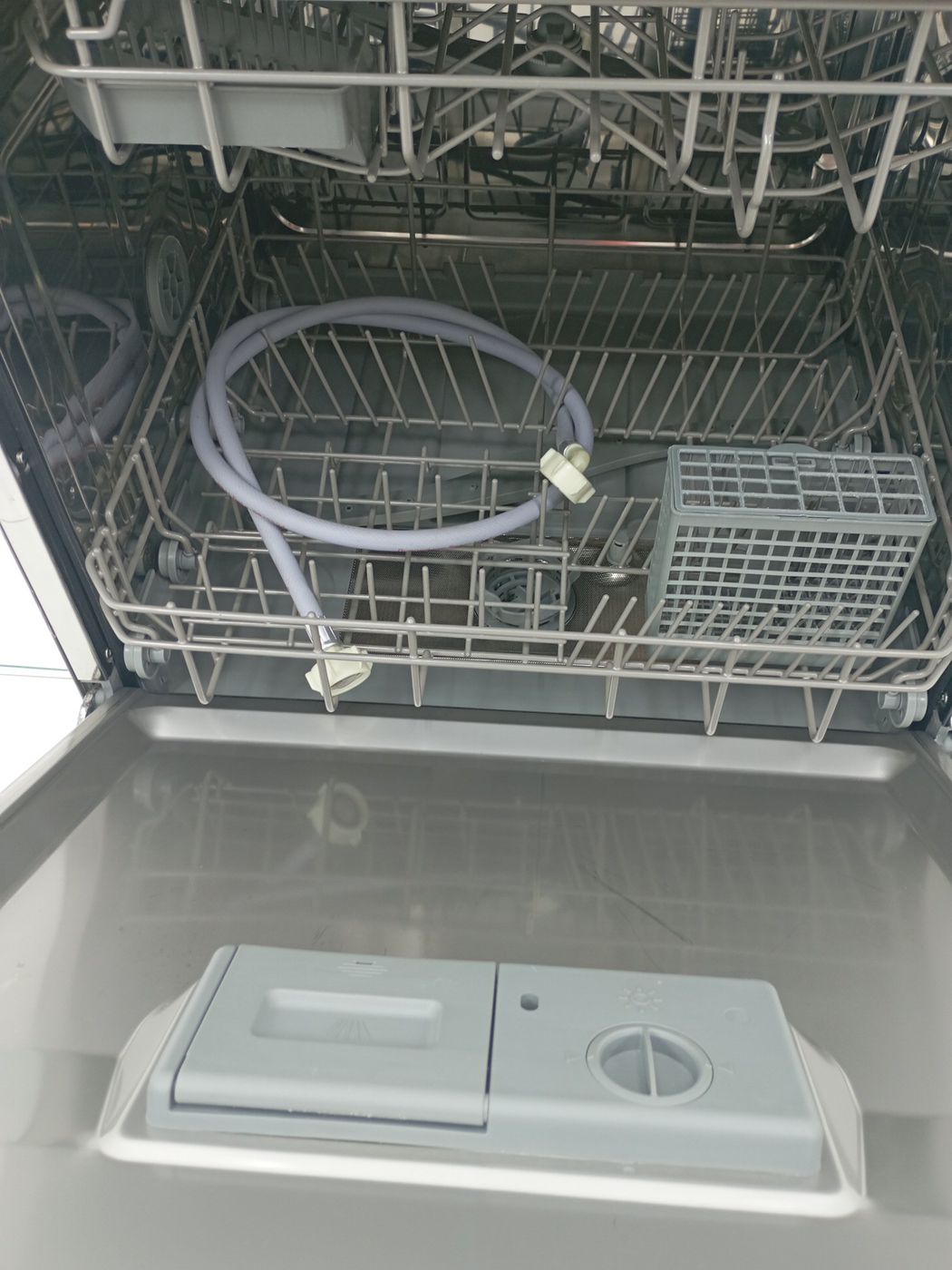 LAVA LOUCAS ELECTROLUX LE08S 8 SERVICOS  - CI