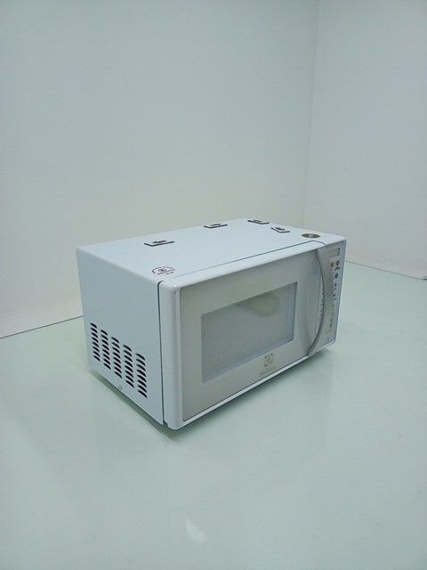 MICRO-ONDAS ELECTROLUX MTO30 MICRO-ONDAS MTO3