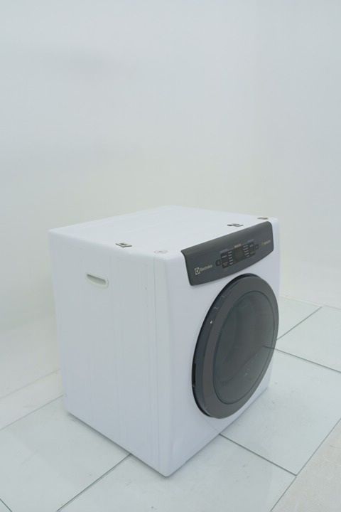 SECADORA ELECTROLUX SVB11 DE PAREDE E PISO 11