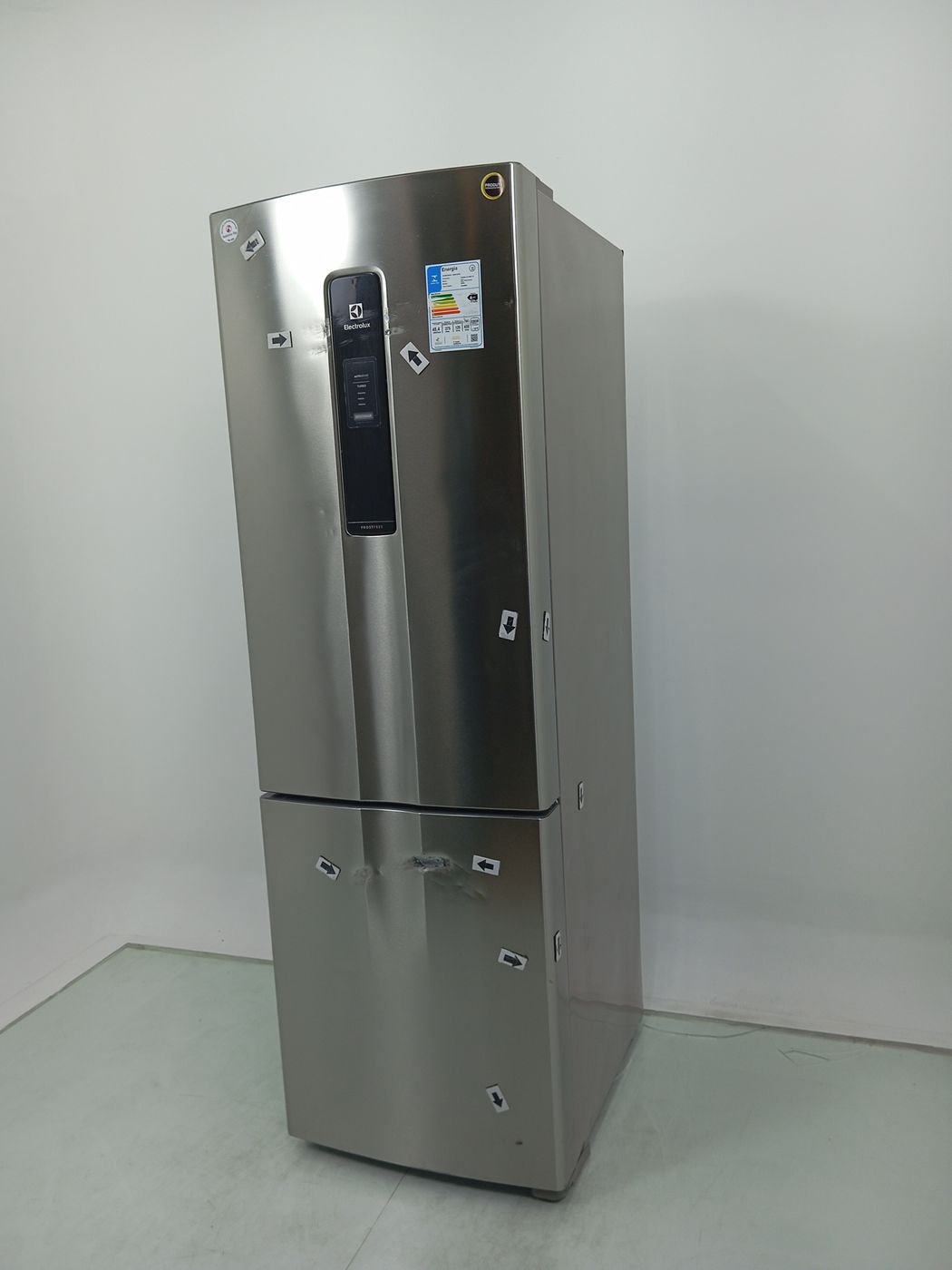 REFRIGERADOR ELECTROLUX DB44S - Refrigerador 