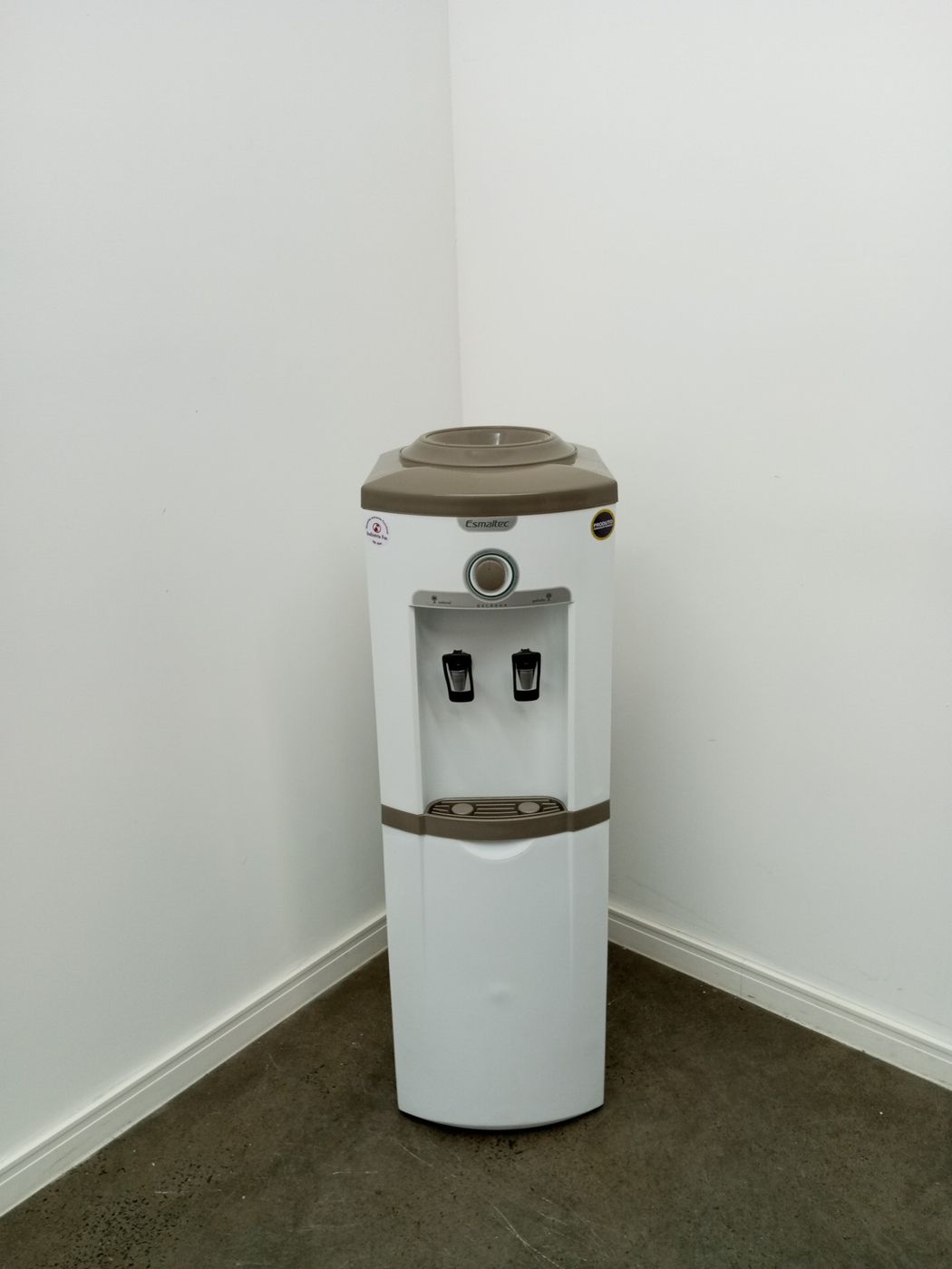 BEBEDOURO ESMALTEC DE COLUNA GARRAFAO ECG35B 