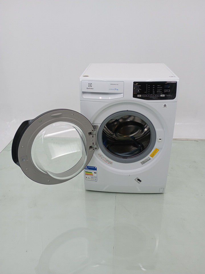 LAVADORA ELECTROLUX LFE11 - Lavadora Electrol