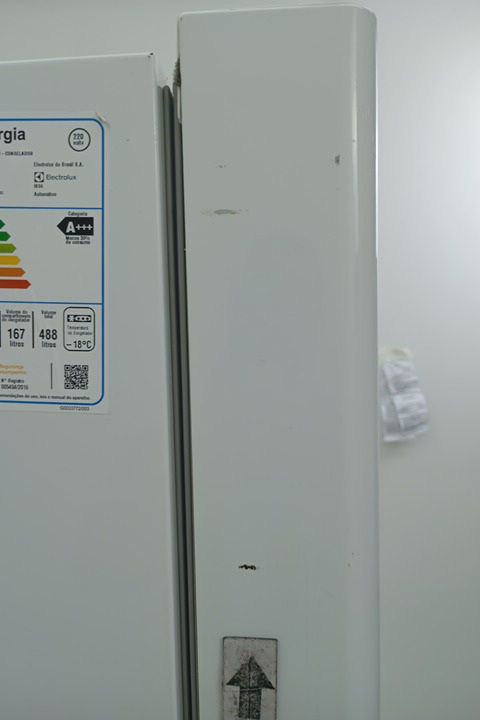 REFRIGERADOR ELECTROLUX IB55 DUAS PORTAS INVE