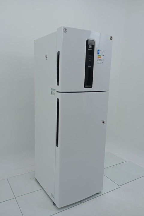 REFRIGERADOR ELECTROLUX IF43 FROST FREE DUAS 
