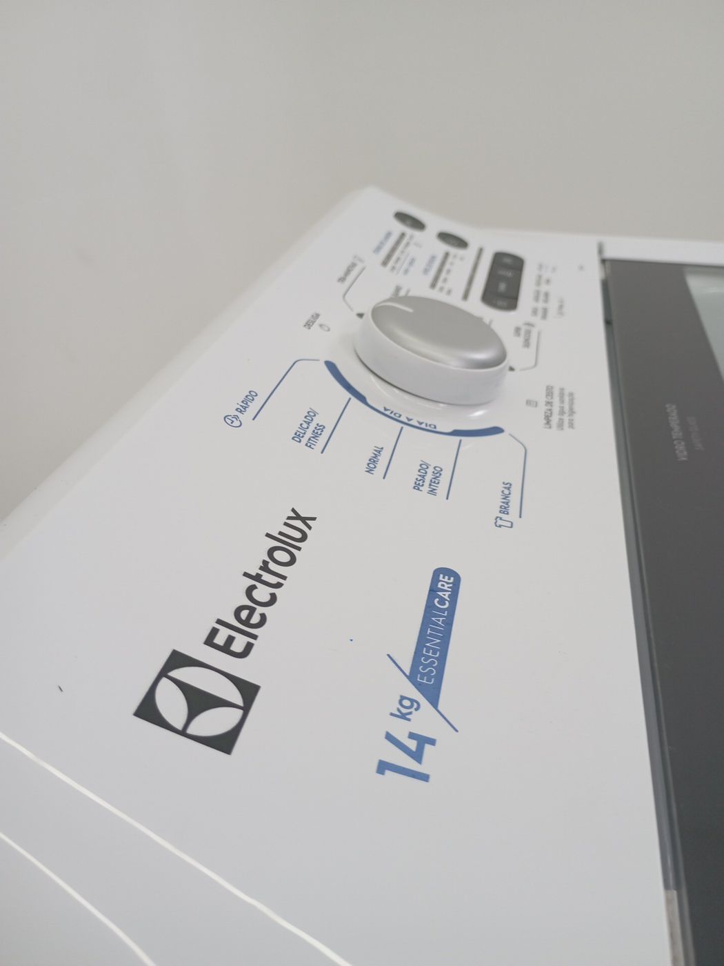 LAVADORA ELECTROLUX  LED14 14KG TOP LOAD - BR