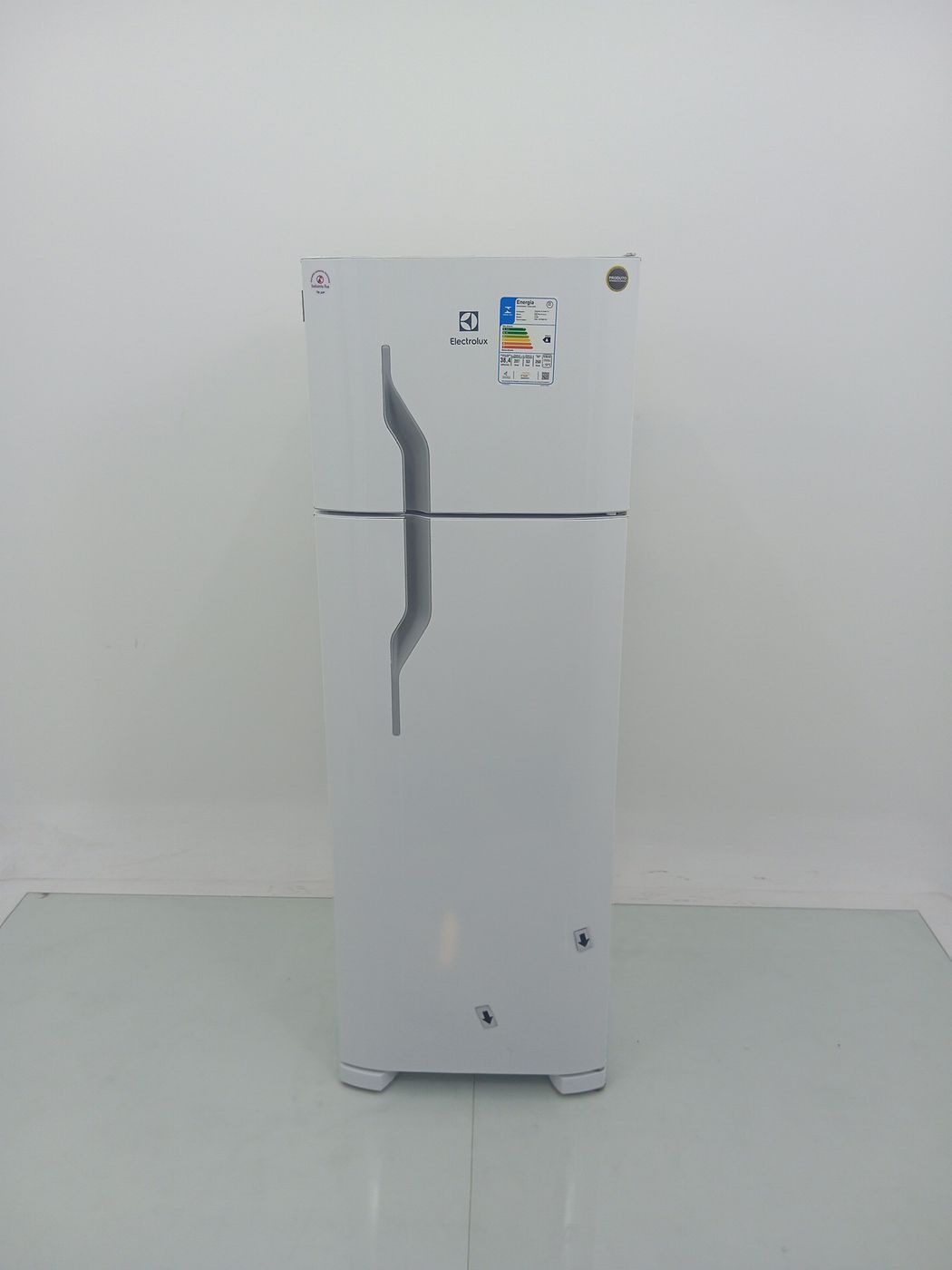 REFRIGERADOR ELECTROLUX DC35A   DUAS PORTAS C