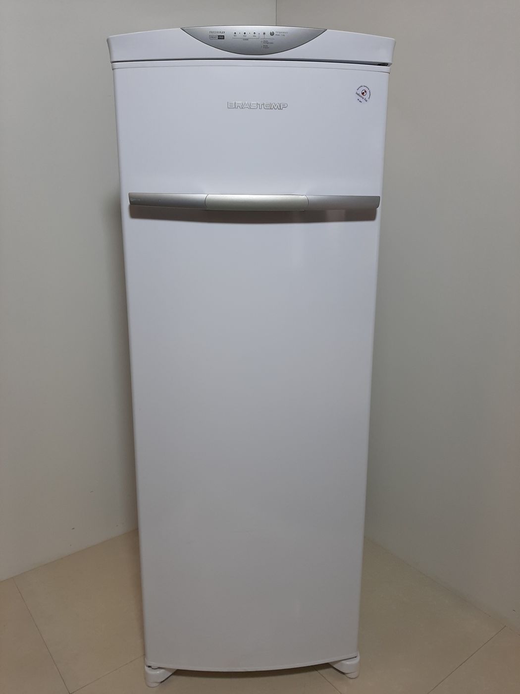 FREEZER BRASTEMP VERTICAL 1 PORTA 228L BR - B