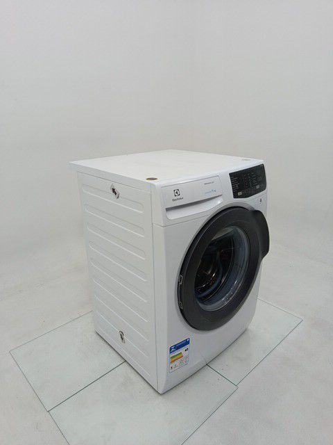 LAVADORA ELECTROLUX FRONT LOAD LFE11 11KG INV