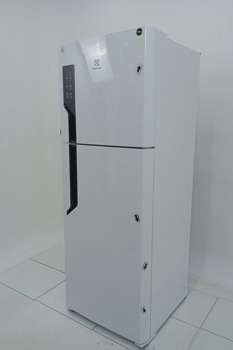 REFRIGERADOR ELECTROLUX TF56-   FROST FREE 47