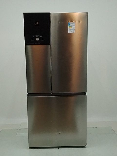 GELADEIRA ELECTROLUX IM8S FROST FREE INVERTER