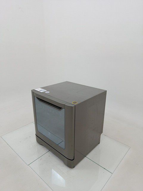 LAVA LOUCAS ELECTROLUX LE08S - Lava Louça Ele
