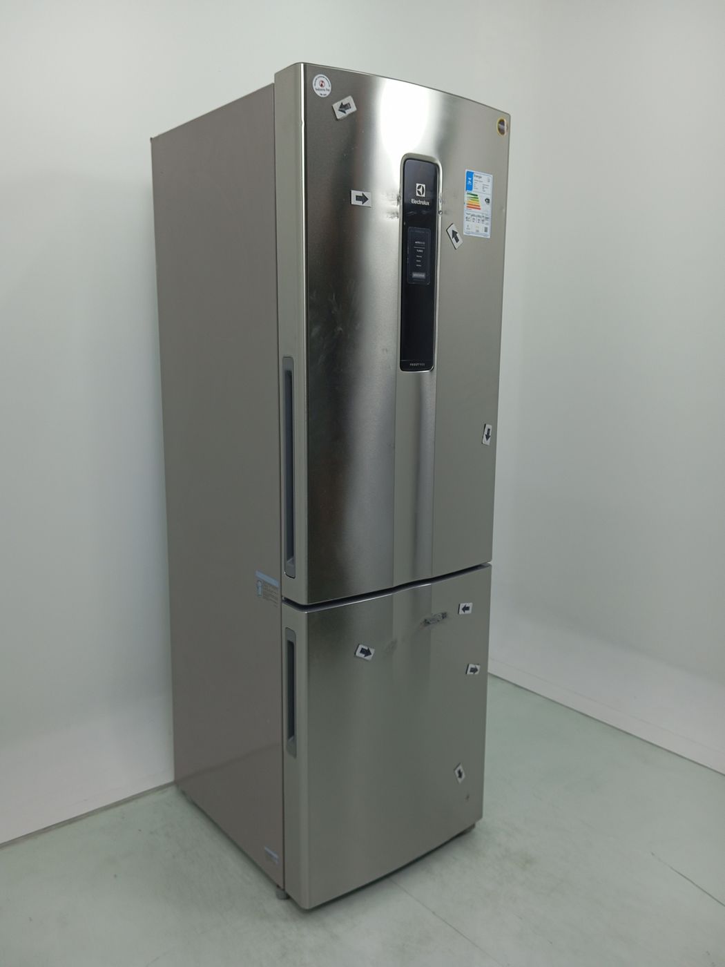 REFRIGERADOR ELECTROLUX DB44S - Refrigerador 