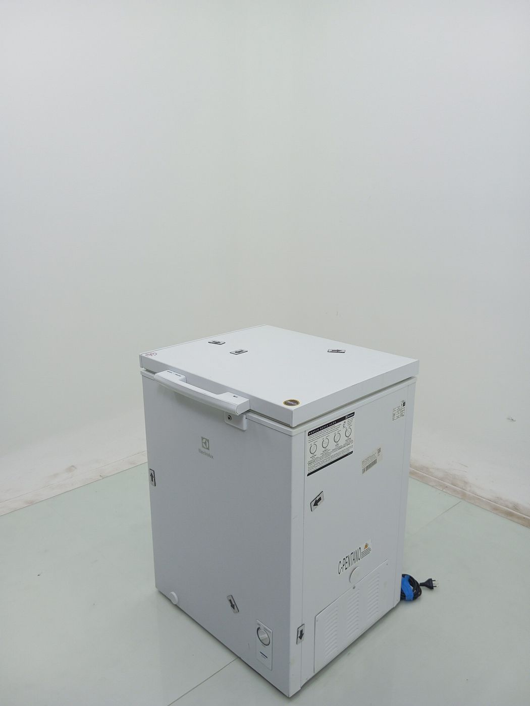 FREEZER ELECTROLUX HE150 HORIZONTAL 143L - BR