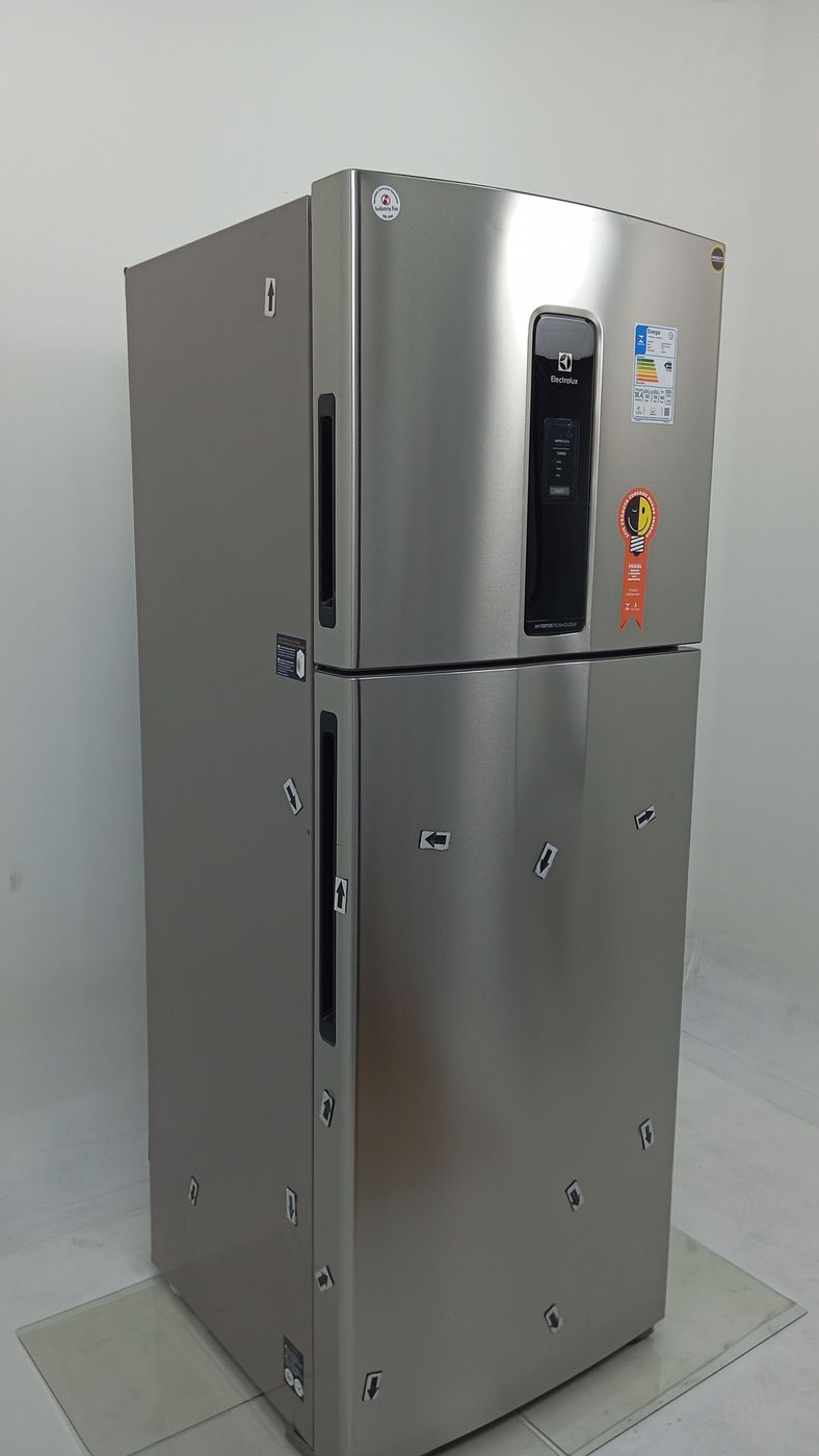 REFRIGERADOR ELECTROLUX IT70S FROST FREE INVE