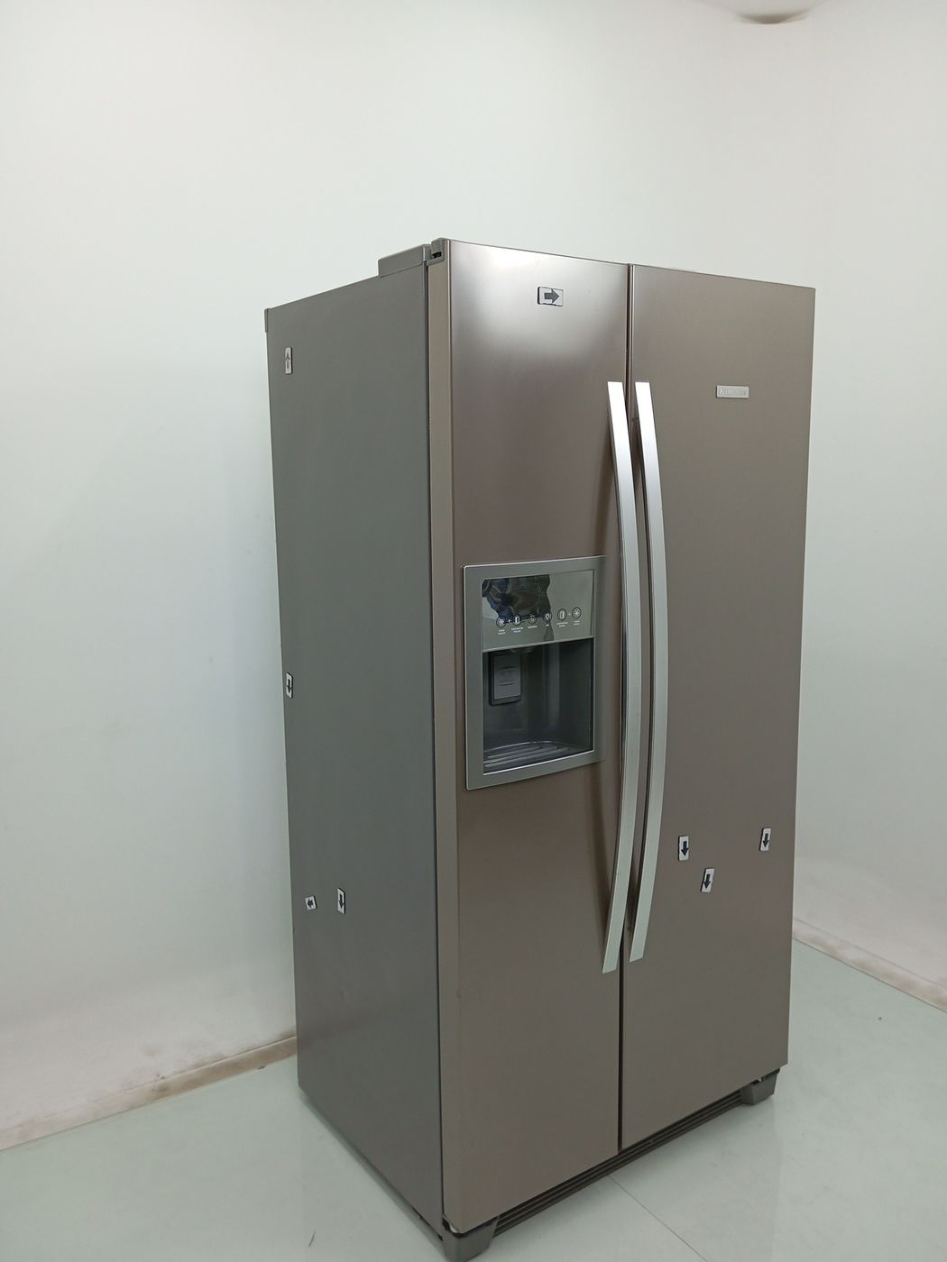 REFRIGERADOR ELECTROLUX SS72X FROST FREE SIDE