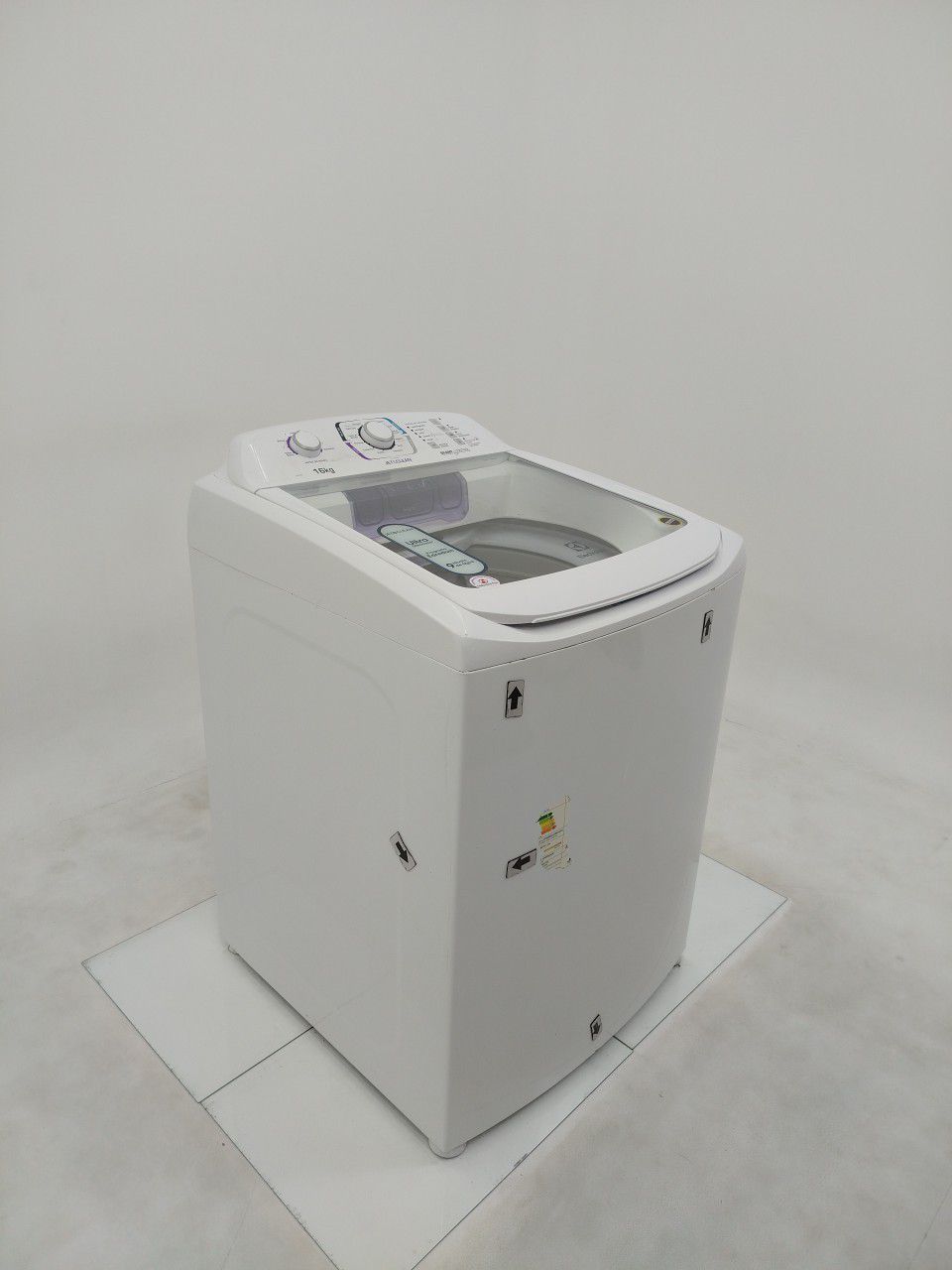 LAVADORA ELECTROLUX TOP LOAD 16KG LAC16 TURBO