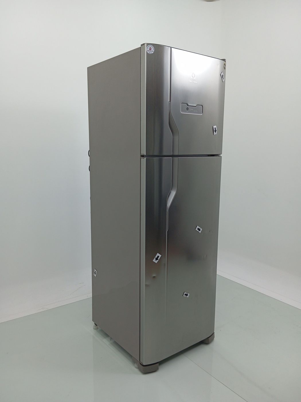 REFRIGERADOR ELECTROLUX DFX41 FROST FREE 371l