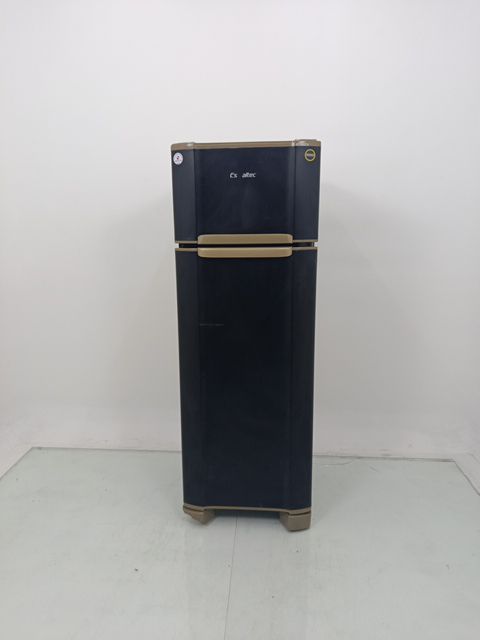 REFRIGERADOR ESMALTEC 276 LITROS RCD34 CYCLE 