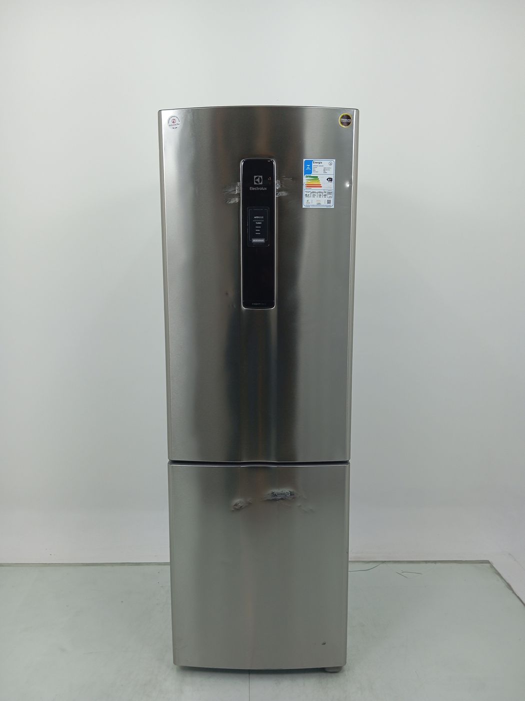 REFRIGERADOR ELECTROLUX DB44S - Refrigerador 